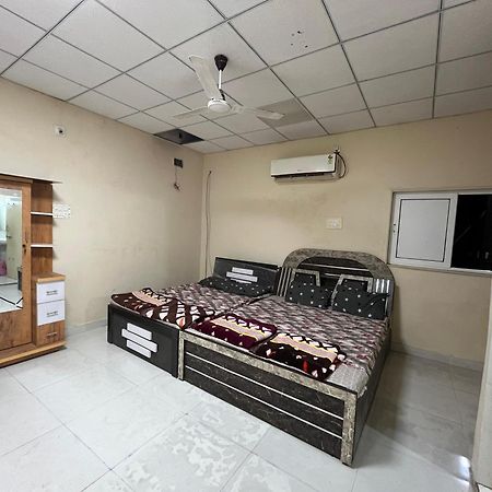 Gauri Villa Dwārka Bagian luar foto